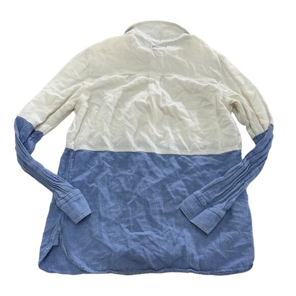 BDG Shirt Womens Small White Blue Two Tone Button Down Urban‎ Outfitters - Picture 2 of 7